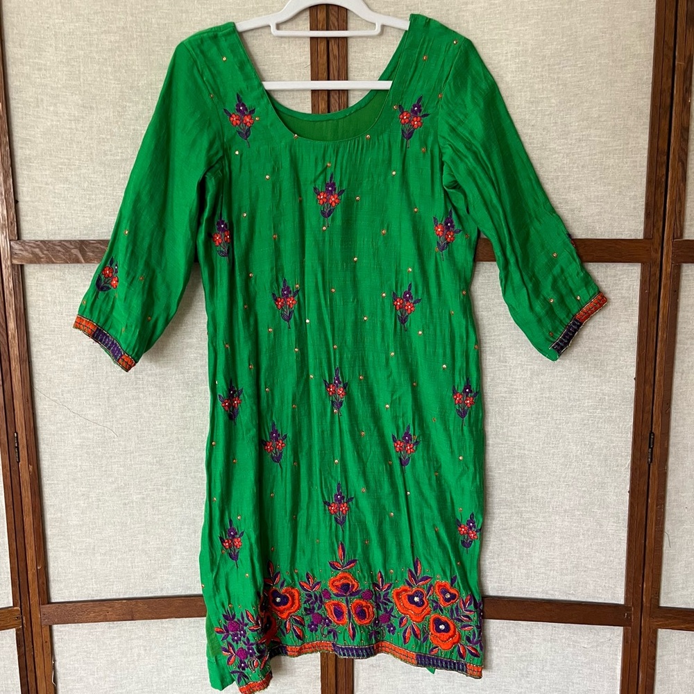 Vintage Handmade Vibrant Green Embroidered Kurti Tunic Dress with Rhinestones